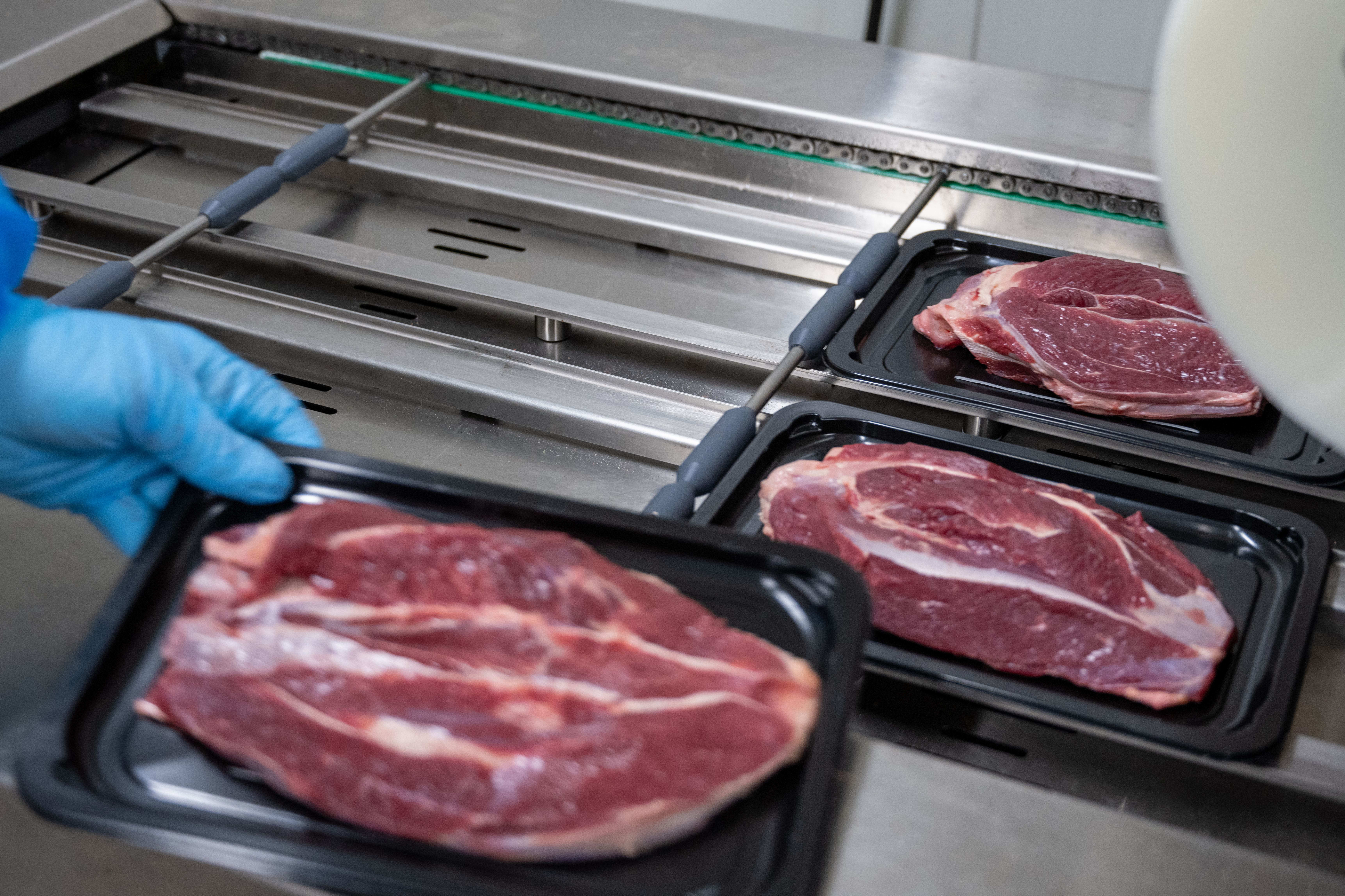 Mikofami húsüzem csomagolósor